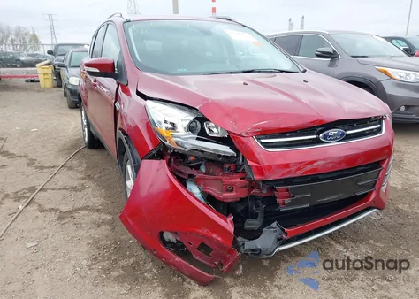 2016 Ford Escape Titanium из США, поврежденный, VIN 1FMCU0JX0GUB56647